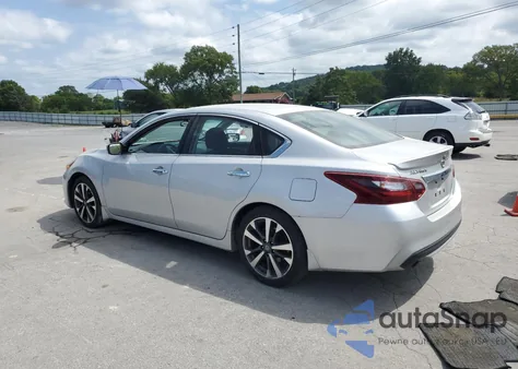 2017 Nissan Altima 2.5 из США, поврежденный, VIN 1N4AL3AP8HC159292